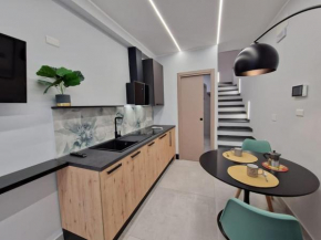 AmuryLoft